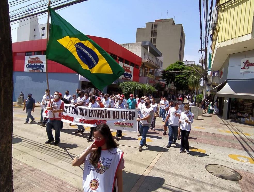 Manifestação foi nesta quarta-feira (16), no Centro de Presidente Prudente — Foto: Afitesp/Cedida 