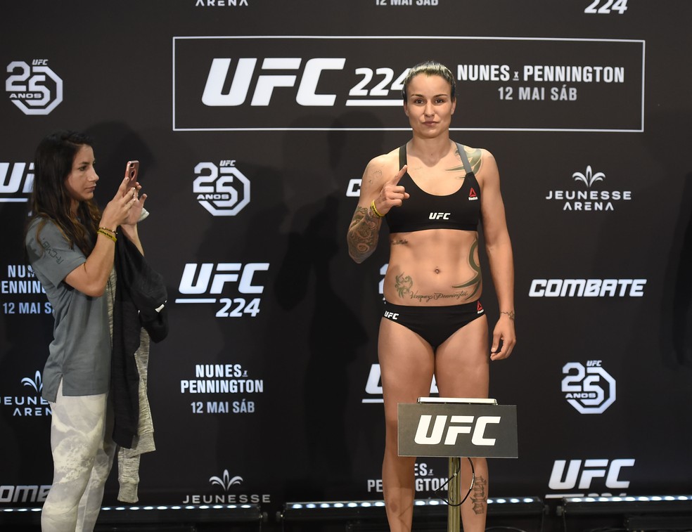 Raquel Pennington pesagem UFC Rio 9 (Foto: Andre Durão)