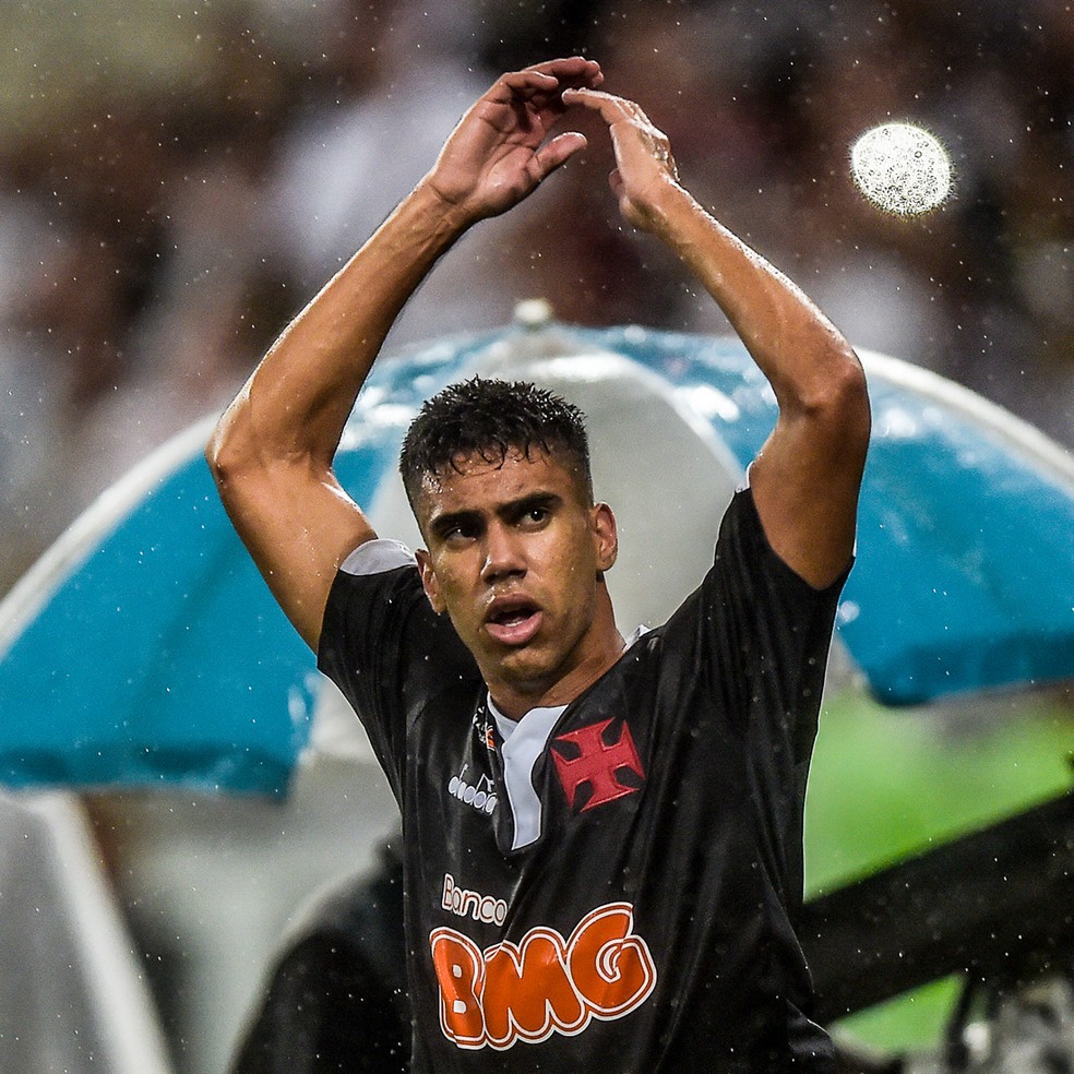Tiago Reis comemora seu terceiro gol pelos profissionais do Vasco — Foto: Alexandre Loureiro/BP Filmes