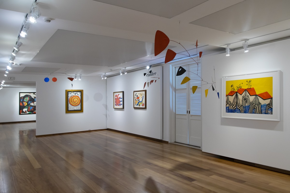 Casa Roberto Marinho destaca a amizade e as trocas artísticas entre Calder  e Miró | Artes visuais | O Globo