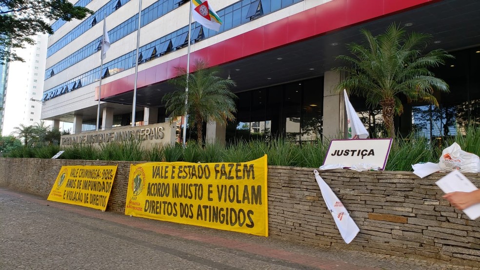 Audiência entre Vale e governo de Minas acontece no Tribunal de Justiça — Foto: Danilo Girundi / TV Globo