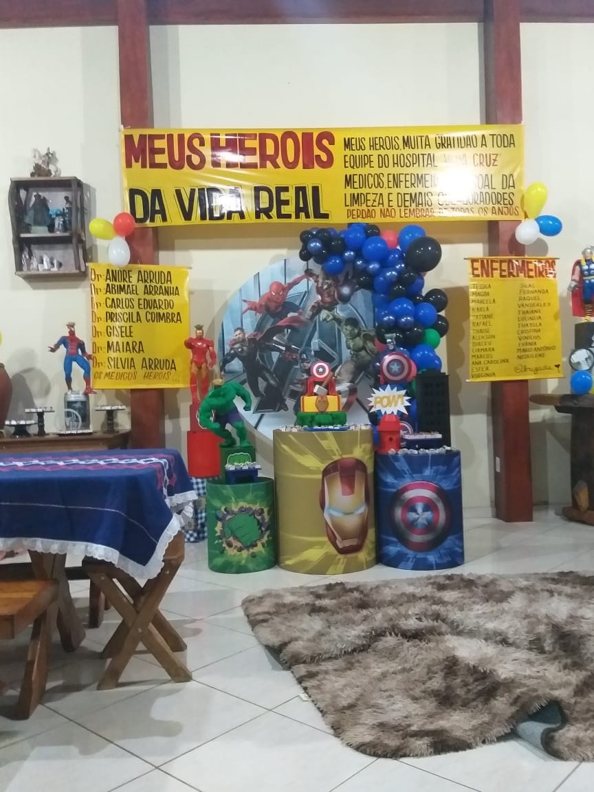 Toda a decoração foi planejada para homenagear a equipe médica do hospital em que Flaviana e Vitor ficaram internados (Foto: Arquivo Pessoal)