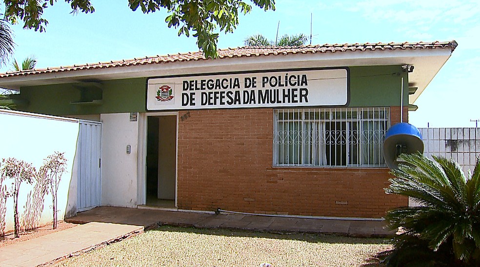 Caso foi registrado na DDM de Araraquara &mdash; Foto: Reginaldo dos Santos/EPTV