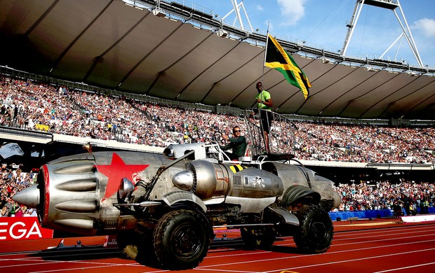 Bolt entrada carro atletismo (Foto: Getty Images)
