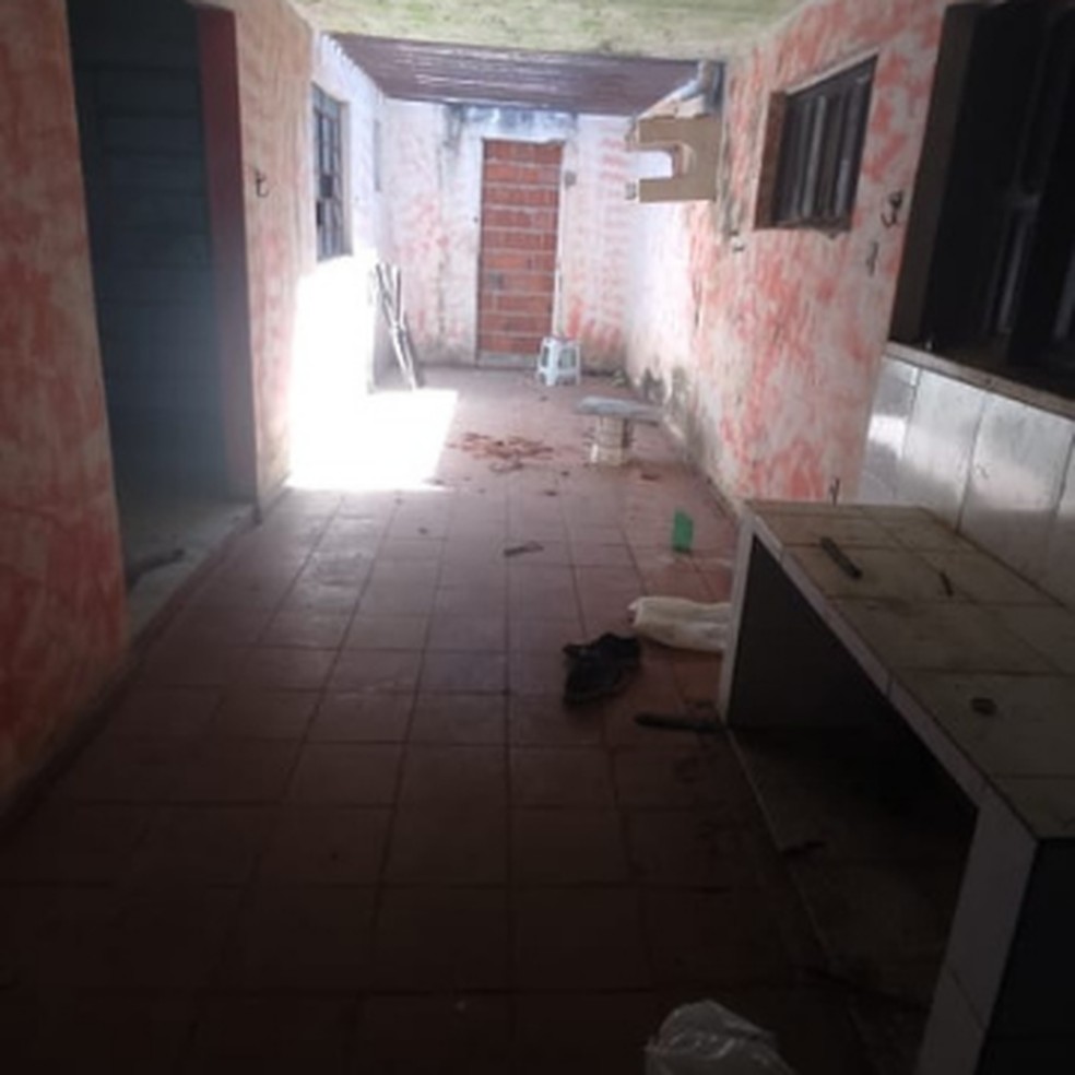 Irmão da vítima foi preso no local e responderá pelo crime de maus tratos. — Foto: Polícia Civil