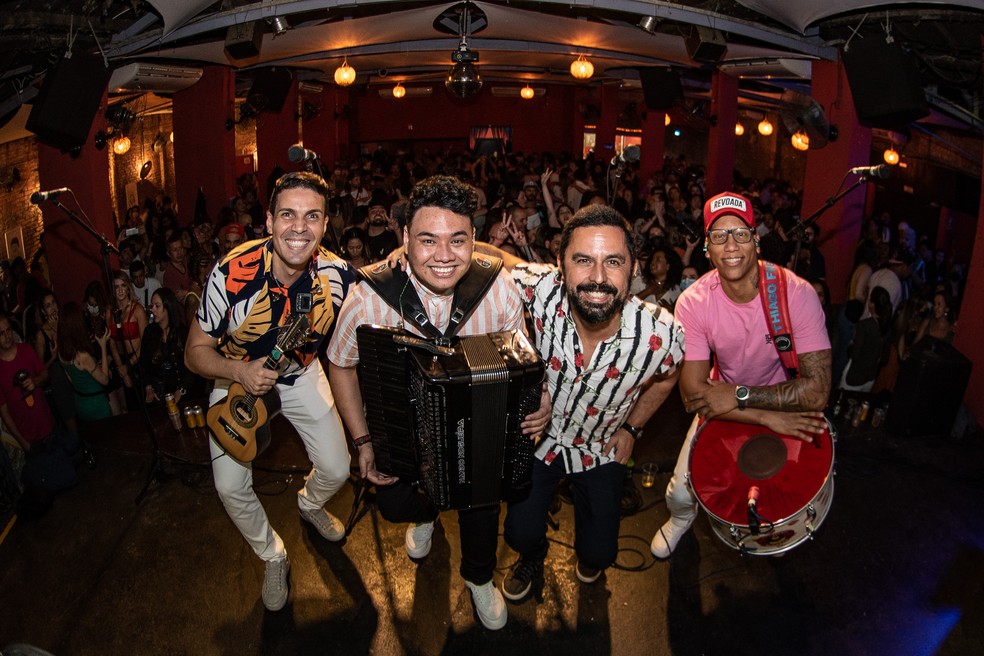 Músicas que tocaram no Remelexo Brasil comemoraram reabertura das casas de shows — Foto: Fábio Tito/g1