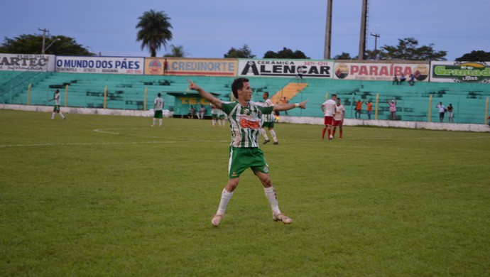 Atacante Tety do Tocantinópolis é o artilheiro do Tocantinense com 11 gols (Foto: Dirceu Leno/Tocnotícias)