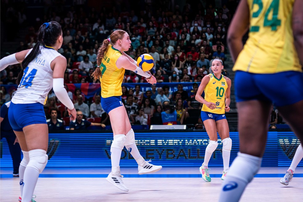 Brasil derruba a S&Atilde;&copy;rvia e est&Atilde;&iexcl; na final da Liga das Na&Atilde;&sect;&Atilde;&micro;es | v&Atilde;&acute;lei | ge