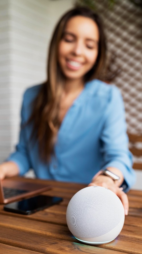 Alexa, quero desconto! Veja 6 dispositivos Amazon que valem MESMO a pena