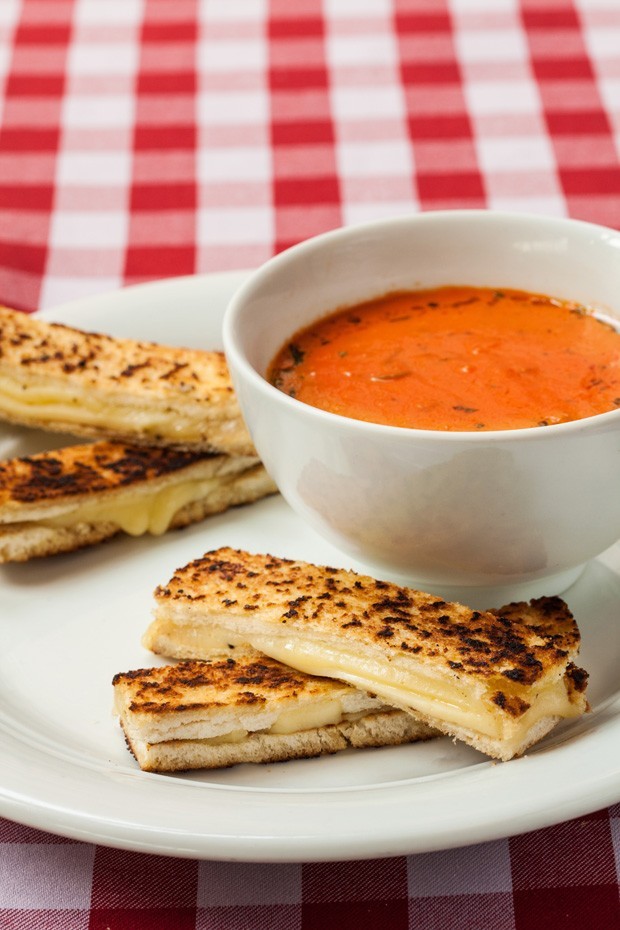 Receita de sopa de tomate: 3 opções saudáveis para espantar o frio (Foto: Divulgação)
