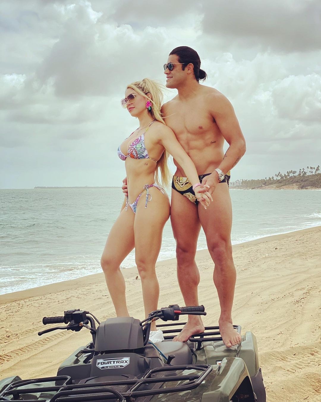 Hulk e Camila Angelo (Foto: Instagram/ Reprodução)