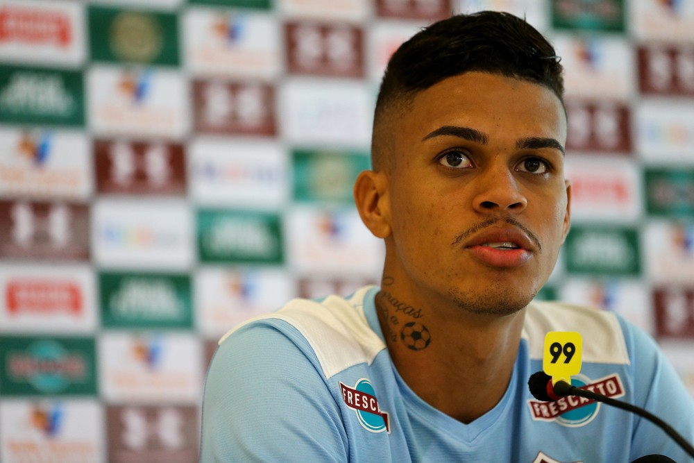 Corinthians deve acertar contrato de três anos com Richard, do Fluminense