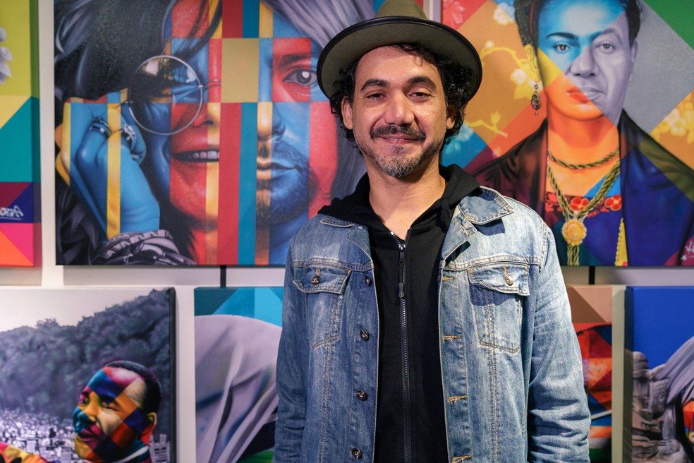 O artista brasileiro Eduardo Kobra  — Foto: Marcelo Brandt/G1 
