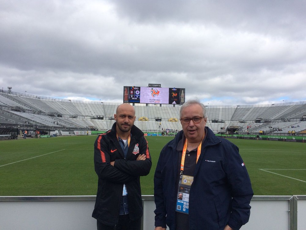 Desabafo de Dourado não muda postura do Corinthians: 