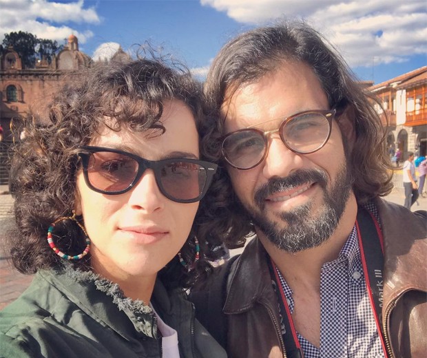 O casal Letícia Cazarré e Juliano Cazarré (Foto: Reprodução/Instagram)