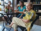 Aos 79 anos, matriarca diz que cerveja é o melhor presente no Dia das Mães
