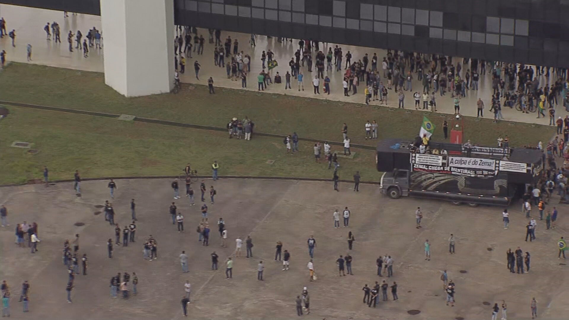 Servidores da segurança ocupam Cidade Administrativa em novo protesto por recomposição salarial