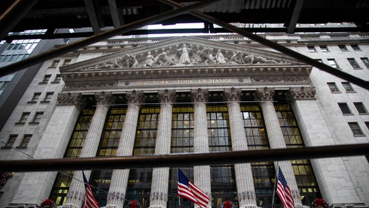 Bolsas de NY fecham sem direção única, ainda repercutindo decisão do Fed