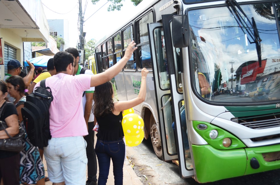 Empresas que operam o transporte coletivo em SantarÃ©m, oeste do ParÃ¡, nÃ£o possuem concessÃ£o â€” Foto: Adonias Silva/G1/Arquivo