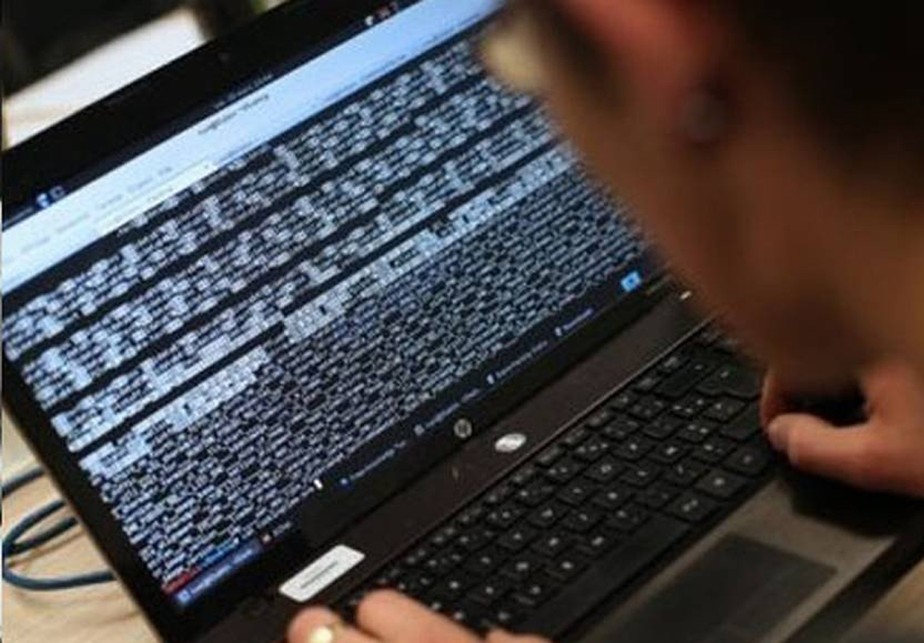 Rede de espionagem cibernética é ligada ao serviço secreto russo, diz governo dos EUA