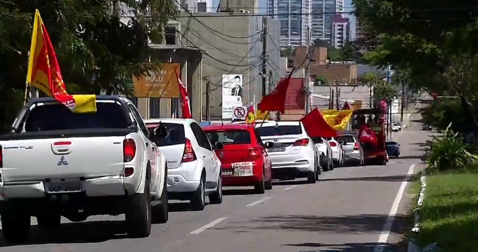 Carreata de centrais sindicais percorreu ruas de Natal — Foto: Reprodução/Inter TV Cabugi