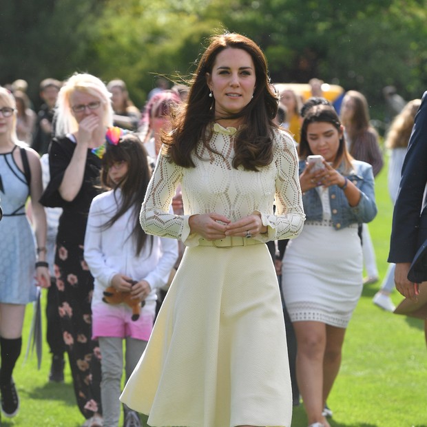 Kate Middleton usa vestido branco (Foto: Getty Images)