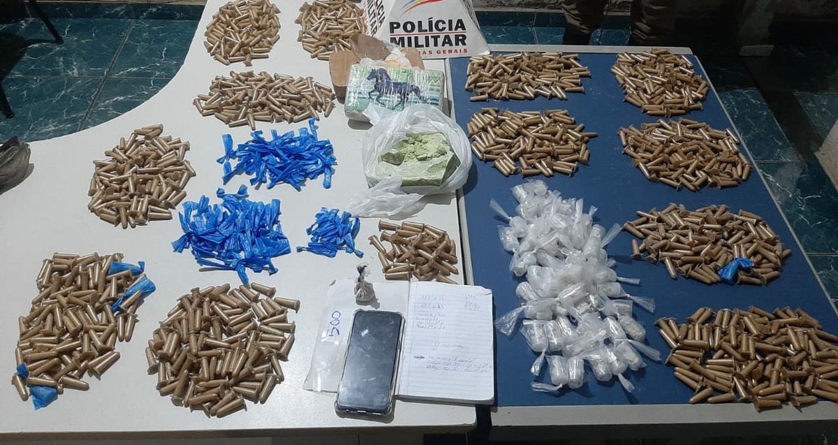Jovem é preso com mais de 1.200 pinos de cocaína e 2 kg de crack em