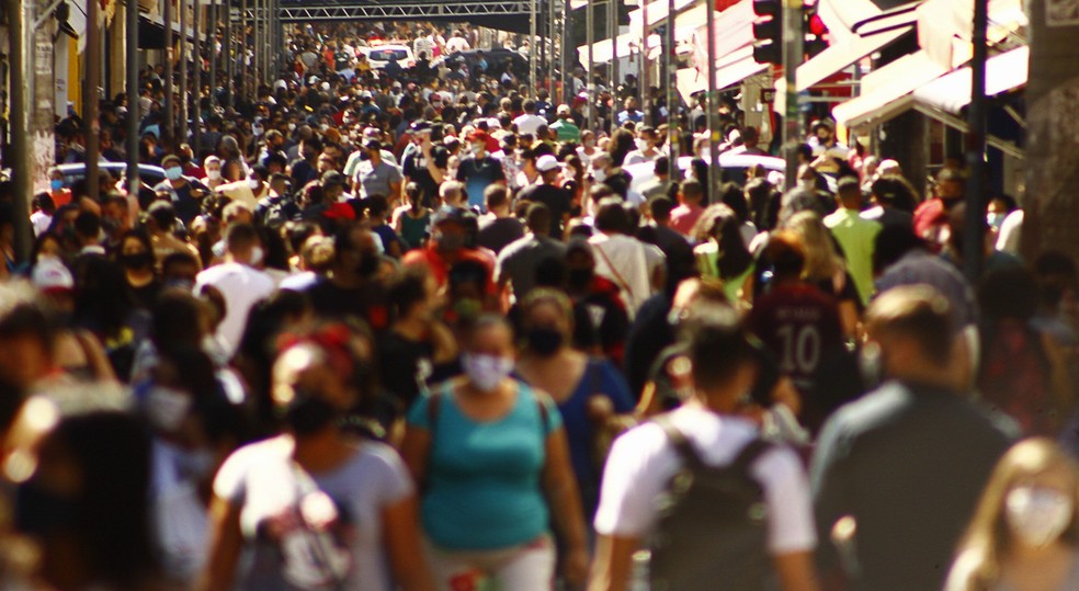 Movimentação de pessoas no Centro de Campinas em agosto — Foto: Karen Fontes/Código19/Estadão Conteúdo
