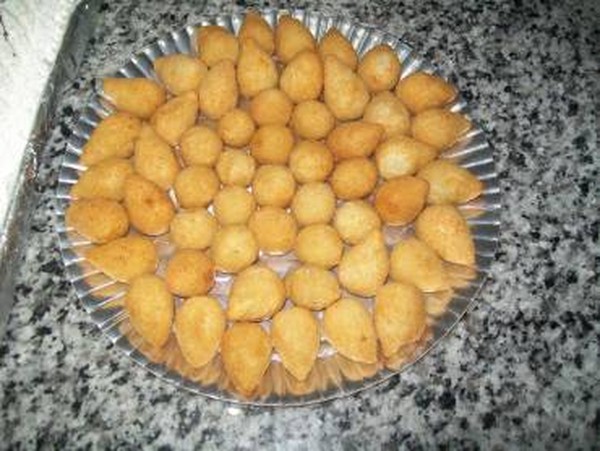 400 Gramas De Farinha De Trigo Equivale A Quantas Xicaras Coxinha Com Massa De Batata Receitas Gshow Gshow