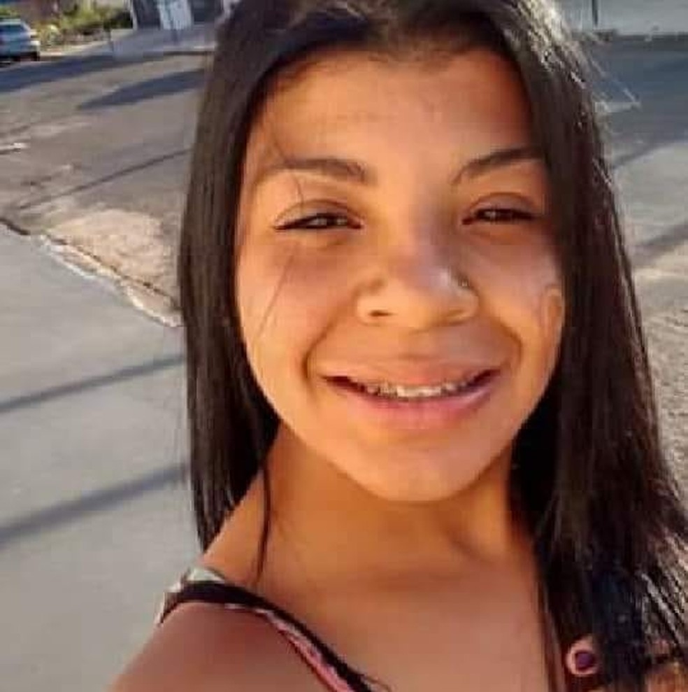 Letícia Sobral foi encontrada morta em rua de São Carlos — Foto: Reprodução Facebook
