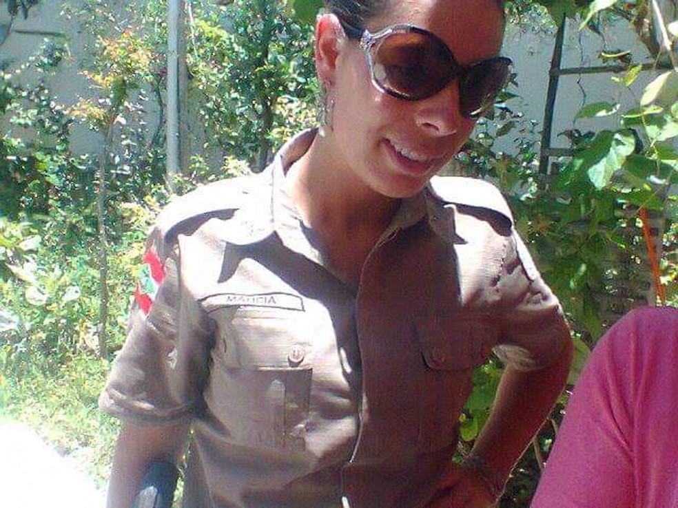 Màrcia Carvalho quando era PM — Foto: Divulgação