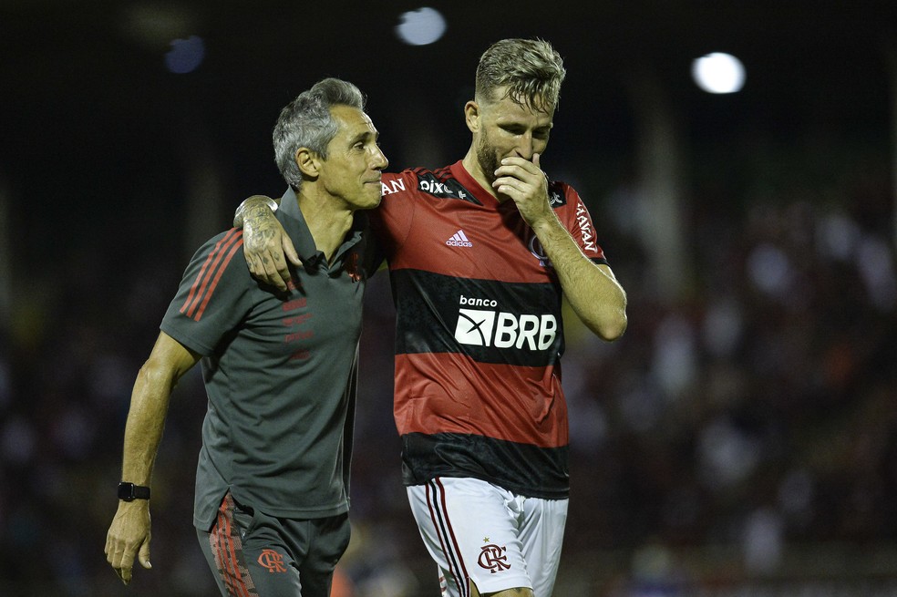 Paulo Sousa fala em intensidade e avalia goleada do Flamengo pelo Carioca: O jogo é complexo