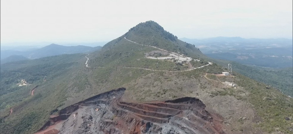 Temor é que Serra da Piedade seja destruída com mineração — Foto: Reprodução/TV Globo