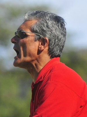 Vito Capucho, técnico do Vitória-ES (Foto: Guilherme Ferrari/A Gazeta)