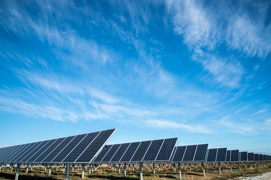 Potencial de energia solar e eólica é 100 vezes maior do que a demanda global de energia