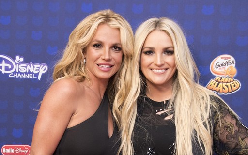Irma Aponta Que Nao E Sustentada Por Britney Spears E Diz Que Esta Quebrada Monet Celebridades