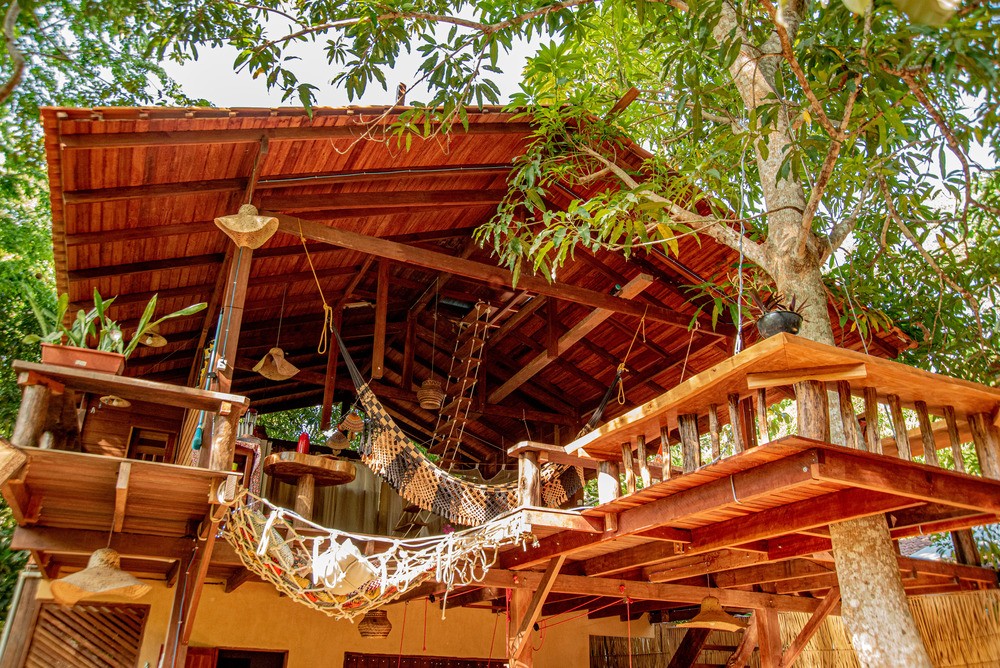 Com vistas deslumbrantes, 'casa na árvore' foi projetada para integrar-se à paisagem de Alter no Chão, no Pará (Foto: Divulgação)