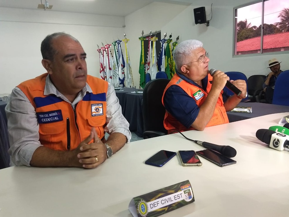 Defesa Civil avalia simulado de evacuação no Pinheiro durante coletiva em Maceió — Foto: Derek Gustavo/G1 AL