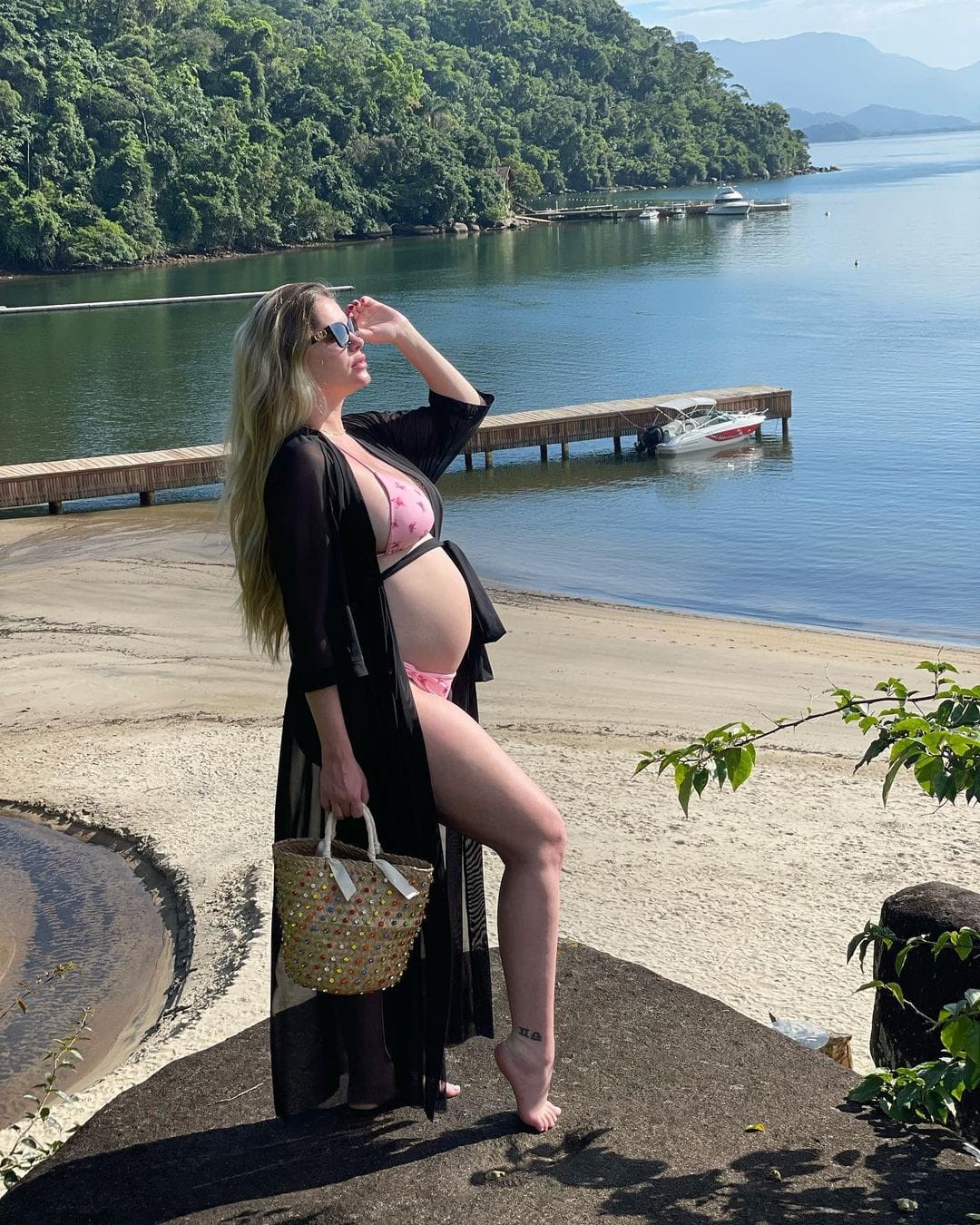 Atriz espera o nascimento da filha Ayla (Foto: Reprodução/Instagram)