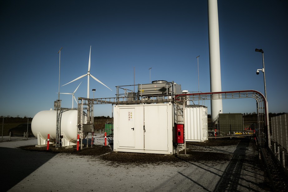 Instalação na Dinamarca  produz hidrogênio verde a partir de energia eólica