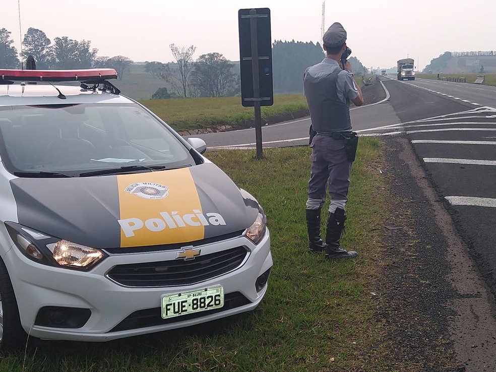 Flagrante aconteceu durante fiscalização da Polícia Rodoviária na Semana Nacional do Trânsito — Foto: Polícia Rodoviária/Divulgação