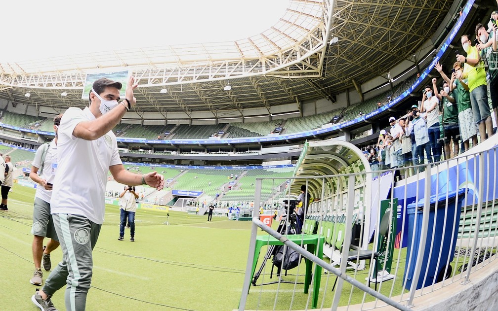 Cinco momentos em que Abel Ferreira representou a torcida do Palmeiras 