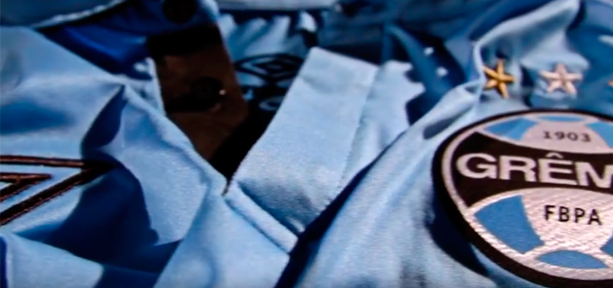 Grêmio dá aperitivo de 3º uniforme, e lançamento ocorrerá em 21 de maio