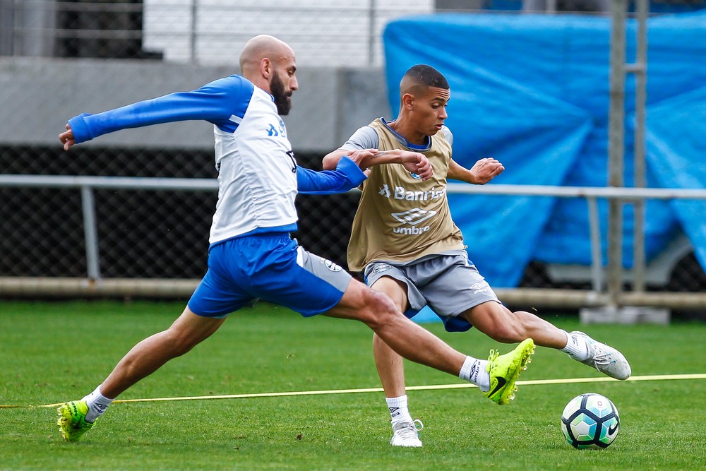 Time de transição do Grêmio promete comer grama por vaga na Primeira Liga