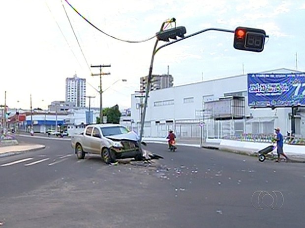 Acidente Araguaína 1 (Foto: Reprodução/TV Anhanguera)