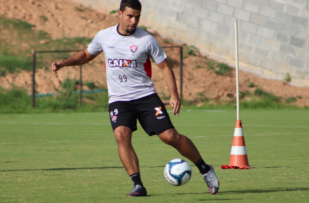 Sem Exito Na Negociacao Por Andre Lima Goias Prioriza Atacantes Pelos Lados Goias Ge