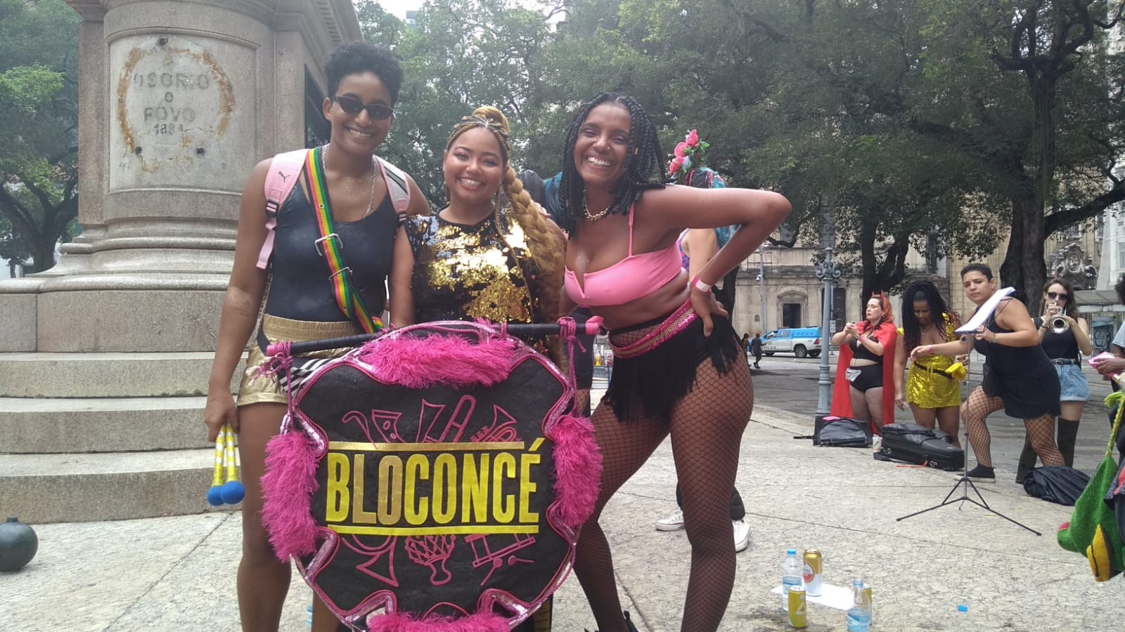 Bloconcé reune foliões e fãs da cantora Beyoncé — Foto: Jéssica Marques