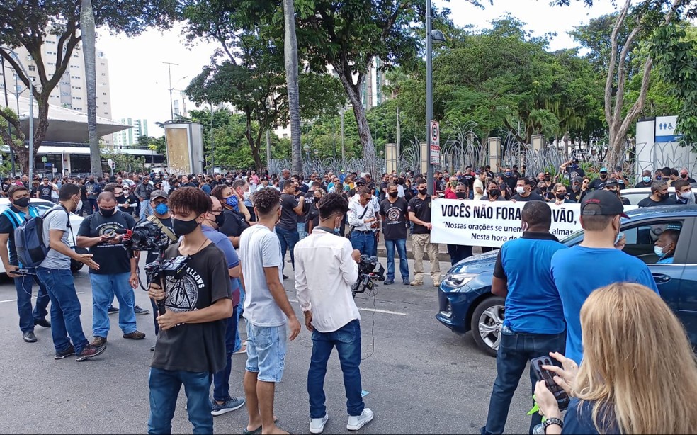 Policiais civis fazem manifestação no Centro de Salvador — Foto: Sindpoc/Divulgação