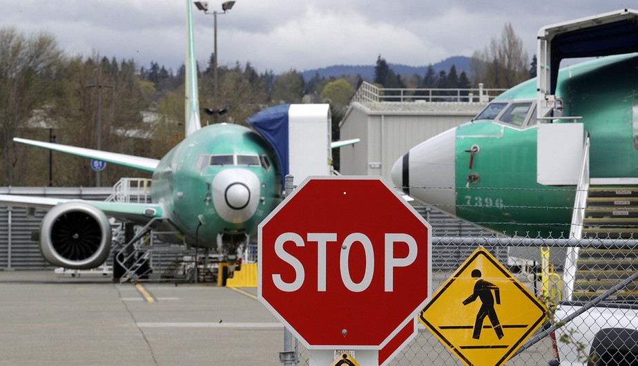 Boeing suspende produção do Max 737 e atinge funcionários e fornecedores