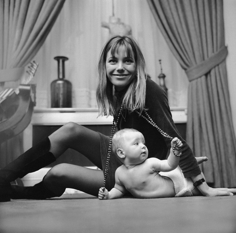 Jane Birkin no Brasil: 6 motivos para amar o estilo francês da